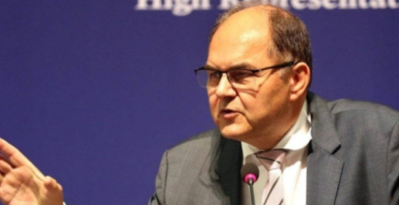 Амиџићу дат рок од 24 сата да обезбиједи новац за скенере