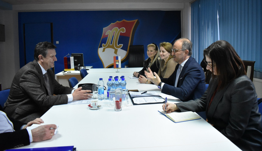 SDS podržava evropski put, to je strateški cilj i Srbije