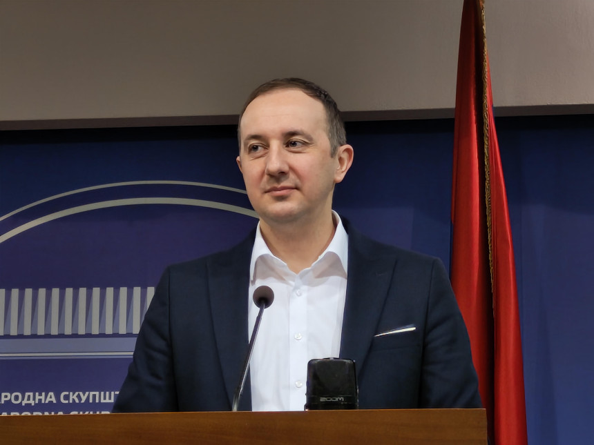 Dodik je uzurpirao i privatizovao Srpsku i njene institucije