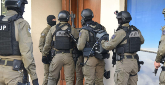 Претрес имовине Аце Ђукановића у Никшићу