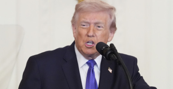 Трамп: Разбијамо Иран, нови велики талас тек долази!