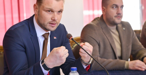 Donijeti zakon o zabrani promovisanja fašizma