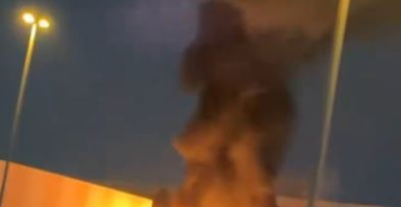 Iranski dron pogodio američki konzulat u Dubaiju (VIDEO)