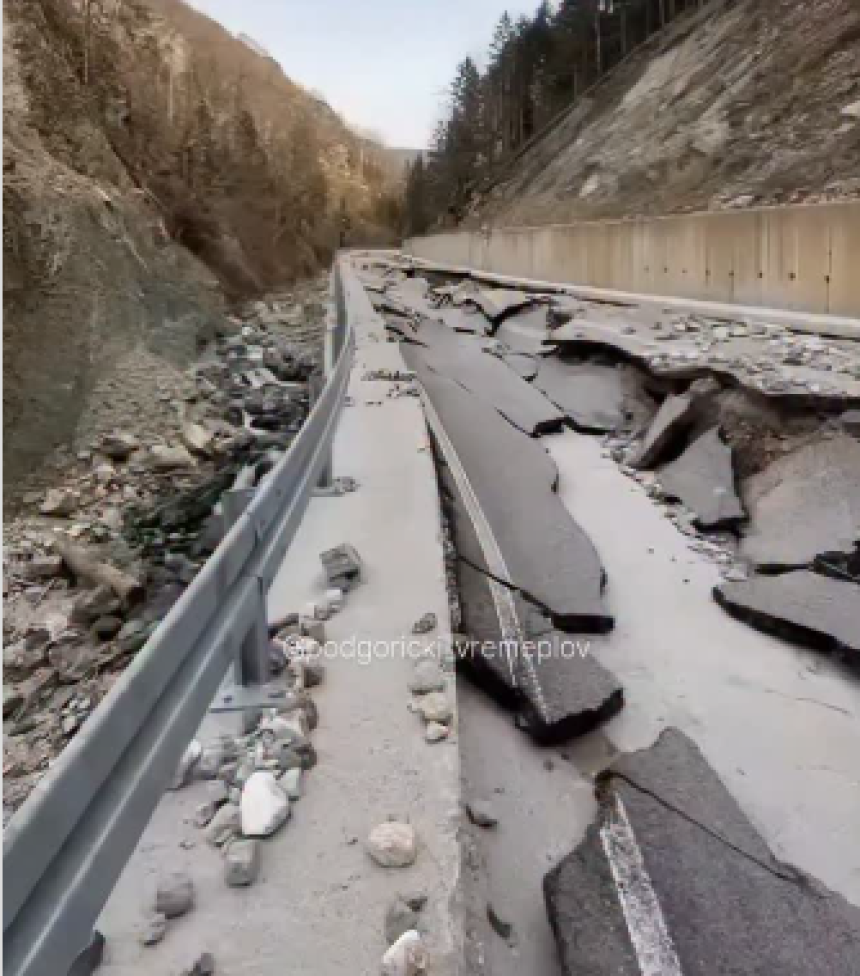 Нереалне сцене из Црне Горе: Ријека однијела пут (ВИДЕО)