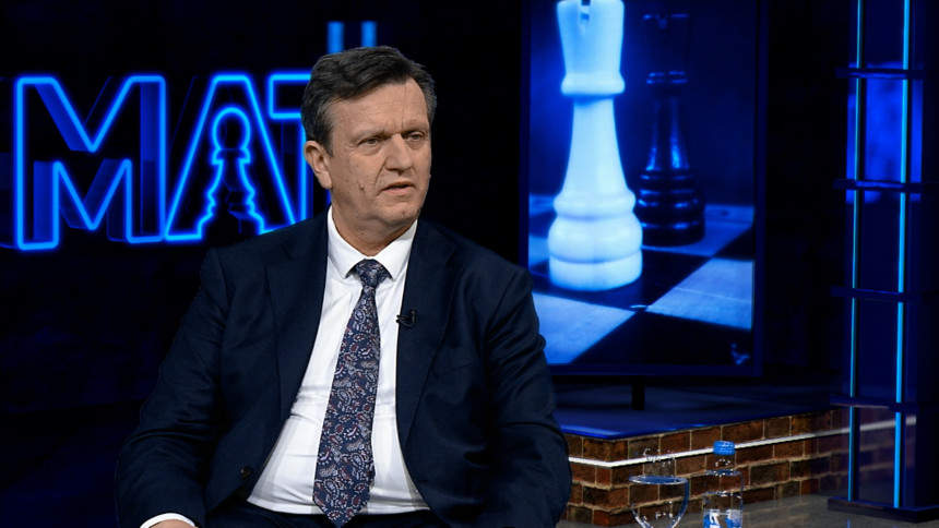 Dok vlast rasipa milione, građane čekaju poskupljenja i za njih nema novca ni robnih rezervi!