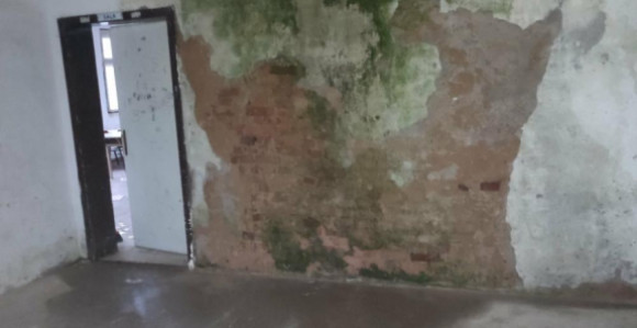 Школа у очајном стању, инспекторима битно да ради!