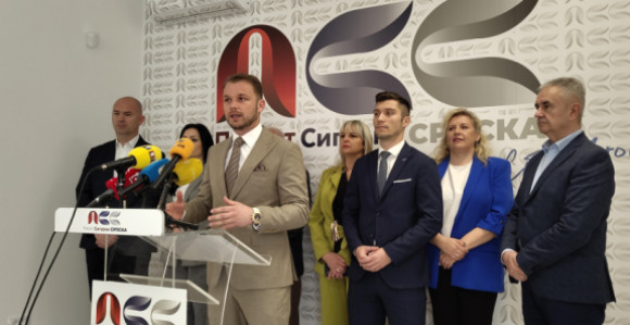 Stanivuković predložio mjere za ublažavanje krize