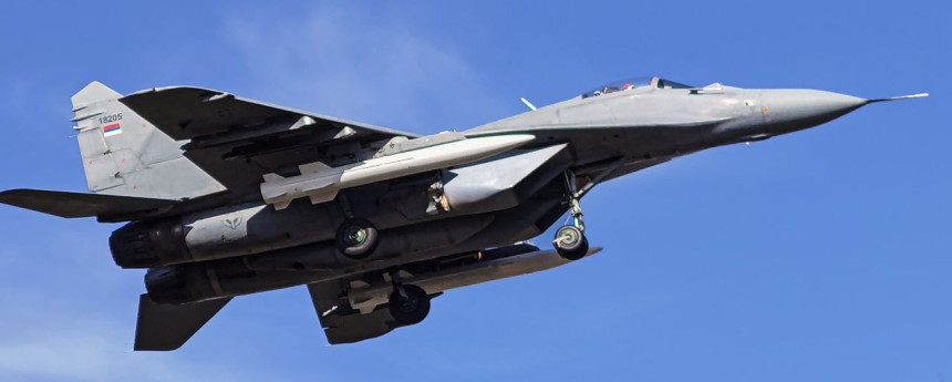 Vojska Srbije posjeduje balističke supersonične rakete: Srpski MiG-ovi uočeni kako nose kineske rakete vazduh-zemlja CM400