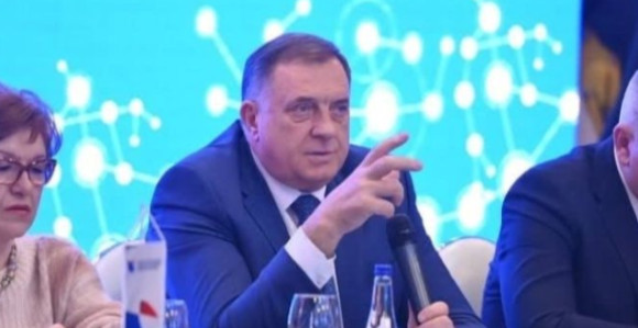 "Lažni car Šćepan Mali i njegovo lažno predstavljanje"