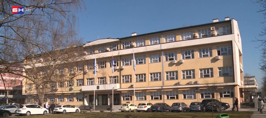 SNSD-ova vlast uvela veće namete: Skuplja voda, smeće...