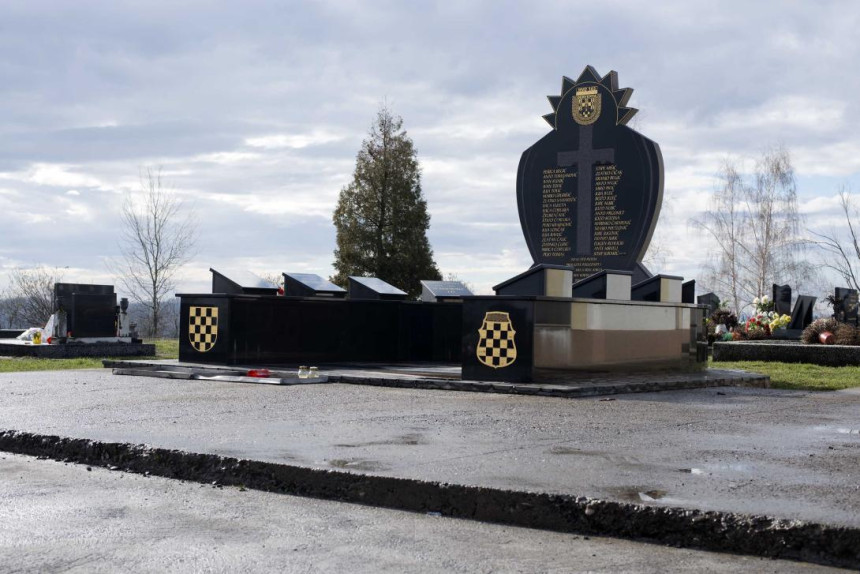 Na području Dervente treba ukloniti ustaške simbole