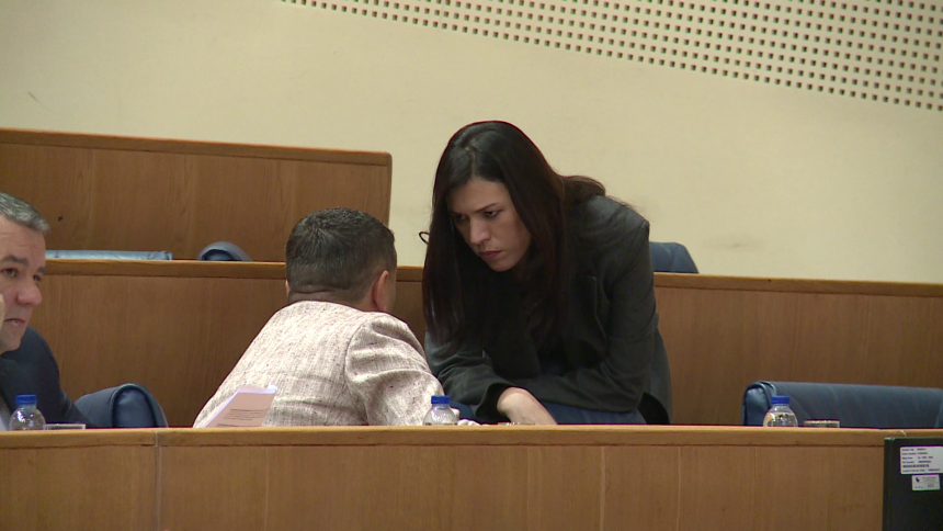 Ništa od pada cijena: SNSD neće podržati ukidanje akciza