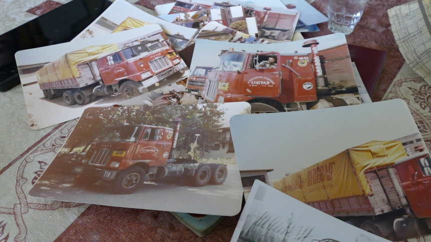 Возач камиона печатима попунио 35 пасоша