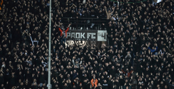 Избоден насмрт: Солунски дерби одложен због убиства