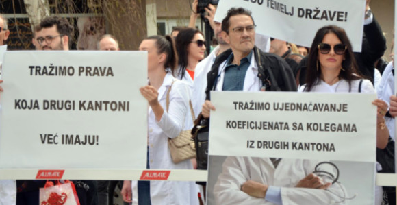 Последње упозорење Влади: Договор или штрајк