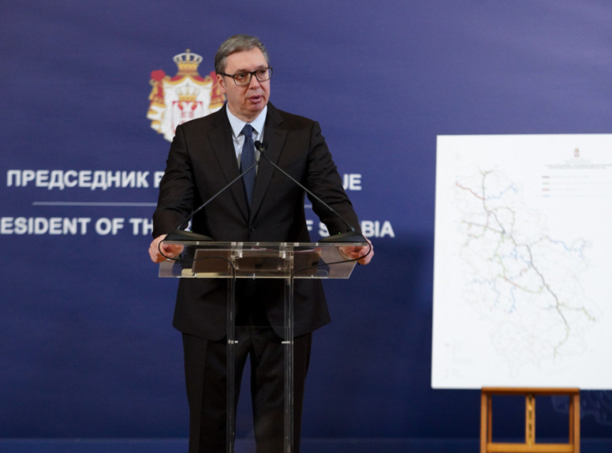 Док год он говори лоше о мени знам да радим добар посао за СР