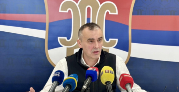 Neko pokušava da skrene priču sa akciza, Seradarova, Vijadukta...a zna se ko