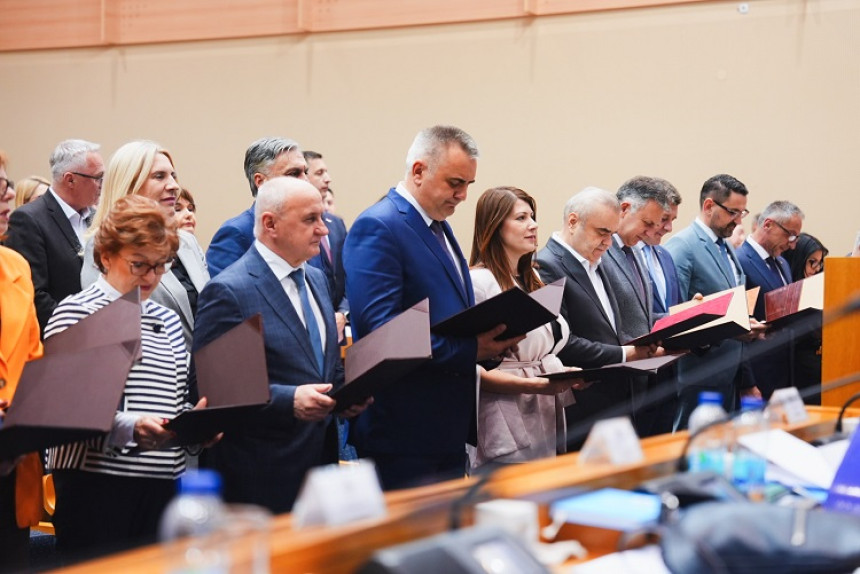 Na snazi odluka o izboru treće Vlade Save Minića