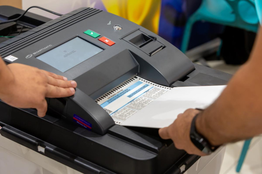 “Smartmaticu” 74,5 miliona za nove izborne tehnologije