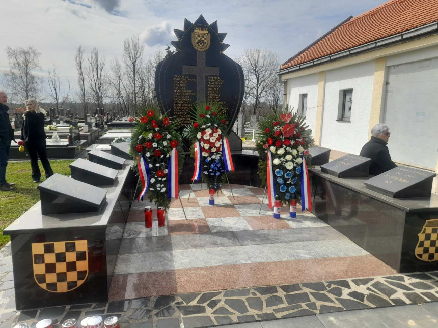 У Модрану код Дервенте ипак обиљежена годишњица формирања бригаде ХВО, српски борци у знак протеста прошли поред гробља (ВИДЕО)