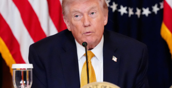 Tramp razmatra kraj rata bez rješenja za Ormuski moreuz