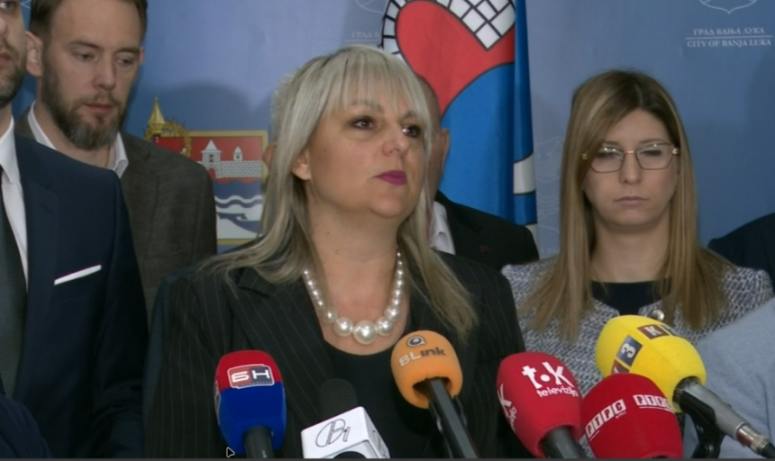 Privođenje Draška Stanivukovića udar na slobodu kretanja