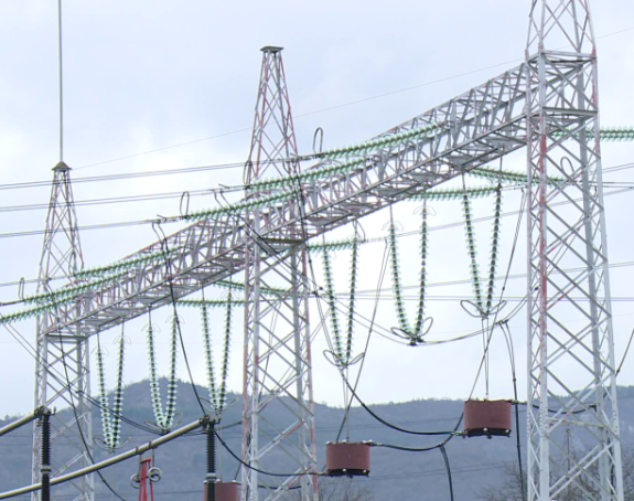 Energetski alarm: Izvoz struje pada, uvoz drastično raste