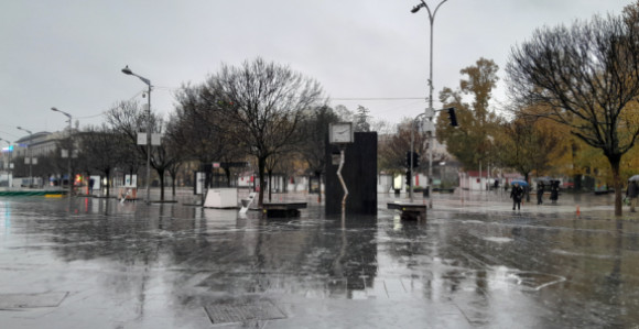 Izdato upozorenje: Stiže zahlađenje, jak vjetar i padavine