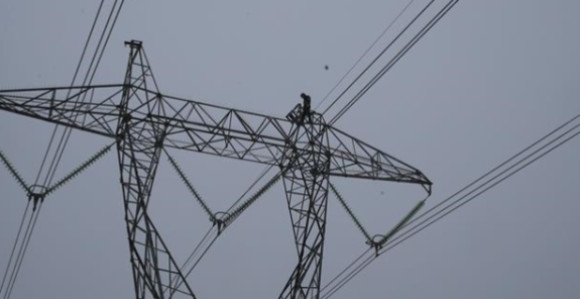 Na hiljade ljudi ostalo bez struje u Sloveniji