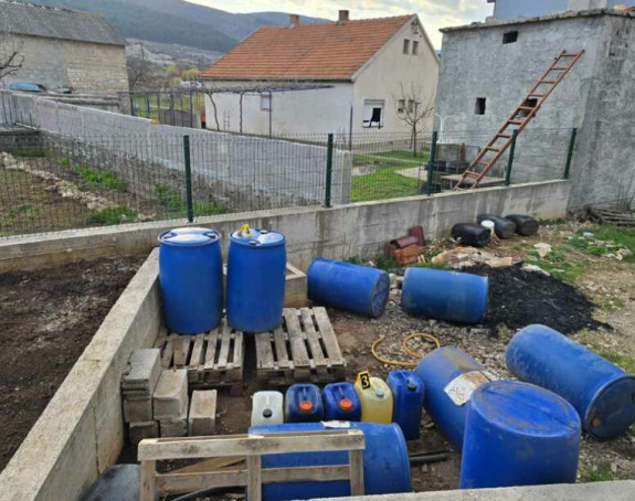 Pretresi u Gacku, Bileći i Nevesinju, ima uhapšenih