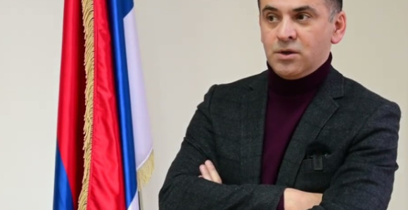 Влада иде према зеленашким каматама до уништења Српске