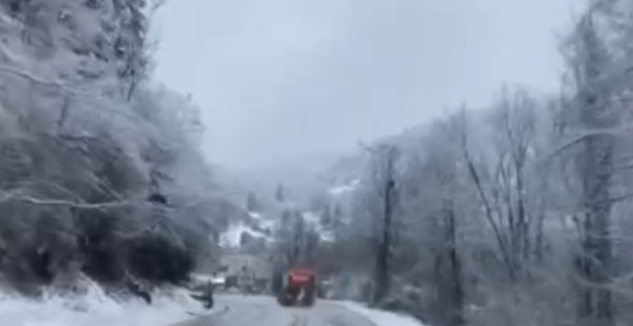 Снијег на Романији: Без струје у Фочи, Чајничу, Калиновику