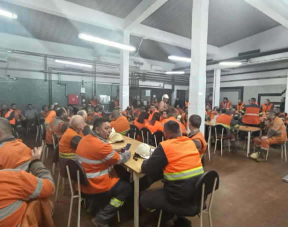 Radnici "Nove Ljubije ne odustaju od štrajka glađu