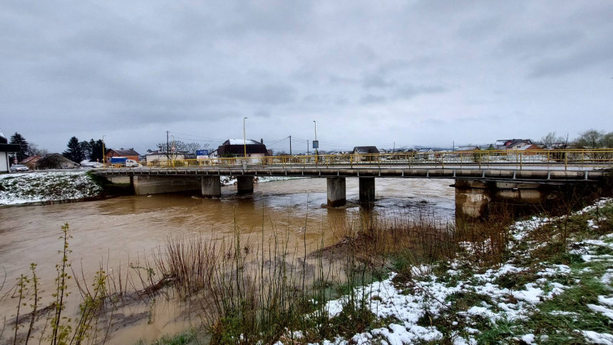 Prijedor: Poplavljeno oko 400 objekata, proglašen prvi stepen odbrane od poplava