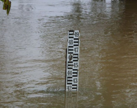 Potraga u toku: Nepoznata osoba upala u rijeku