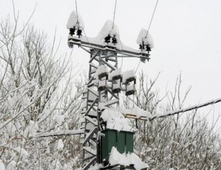 Elektrokrajina: Kvarovi na dalekovodima zbog snijega