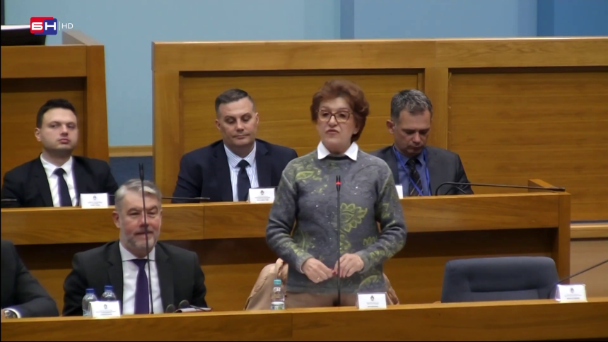 Vidovićeva ponosna što se Srpska zadužila milijardu maraka na Londonskoj berzi (VIDEO)