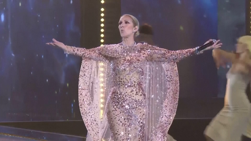 Selin Dion najavila povratak na scenu u Parizu sa deset koncerata