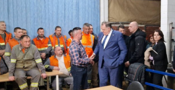 Bodiroga otkrio: Dodik naredio milionsku isplatu privatnoj firmi