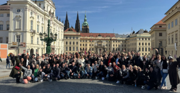 Kada kolege biraju najbolje: Nagrada putovanje u Prag
