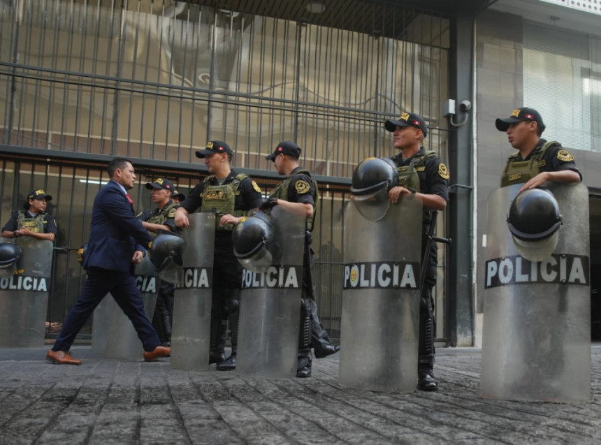 Peru: Srušio se zid stadiona na navijače, ima poginulih (VIDEO)