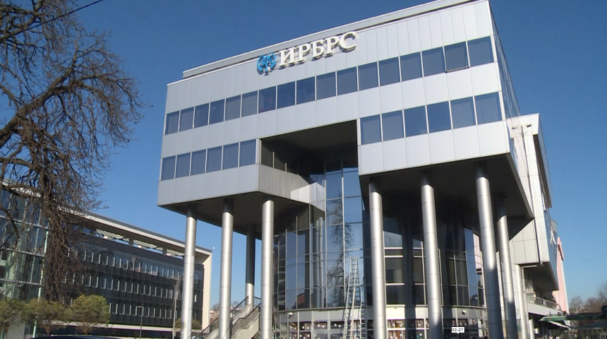 ИРБ Републике Српске креће у директно кредитирање, струка упозорава на опасности!