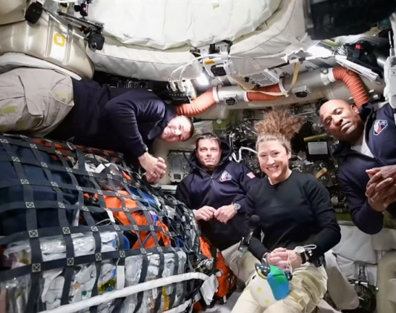 Спектакуларне прве слике Земље са мисије Артемис ИИ (ФОТО)