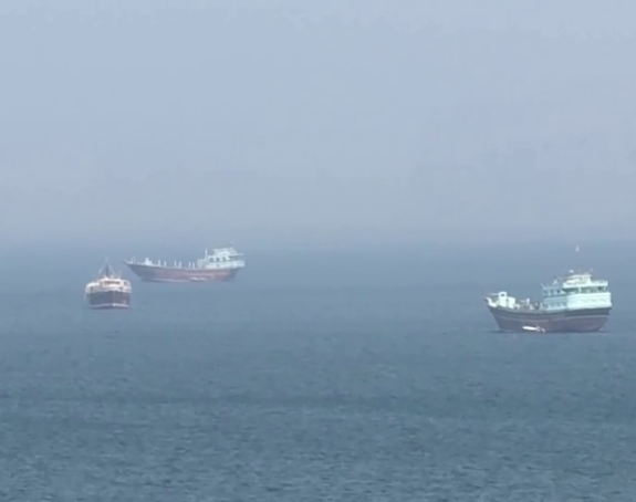 IRGC: Gađali smo brod povezan sa Izraelom u Ormuzu