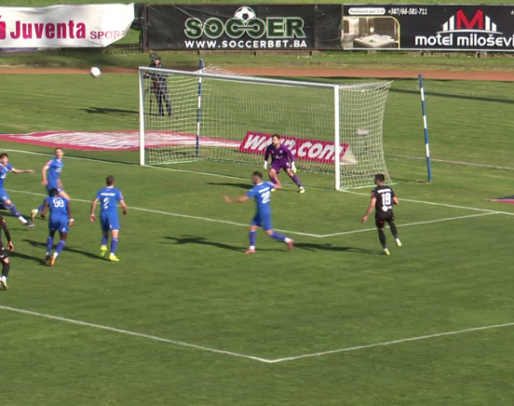 Polufinale Kupa BiH u fudbalu: Radnik - Zrinski 0:0