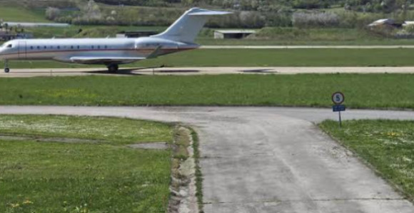 Avion kojim je letio Trampov sin ponovo doletio u Banjaluku