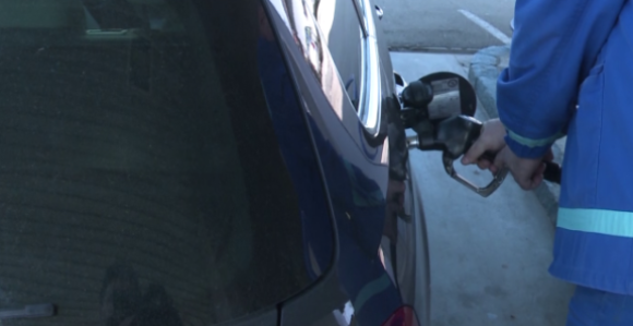 Cijene goriva ne padaju: Na 50 litara državi date 60 KM