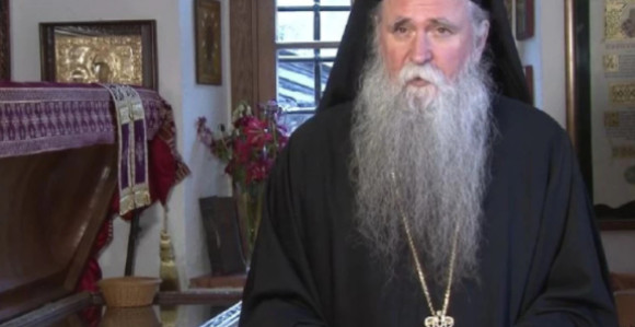 Mitropolit Joanikije: Svjetlost Vaskrsenja nas vječno grije