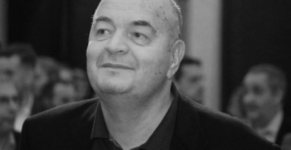 Partizan i navijači odali počast Dušku Vujoševiću