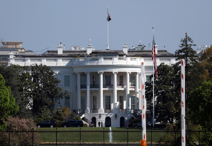 Sporni: Obogaćeni uranijum, Ormuz, militantne grupe